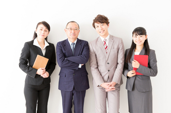 40代の税理士です。所長が30代の場合、年長者である私は採用対象外になってしまうのでしょうか。